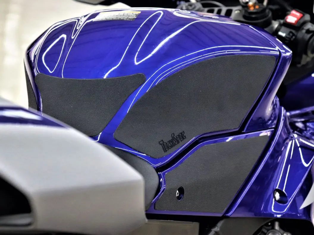 Techspec Xl2 Tank Grip Pads '15-'23 Yamaha Yzf R1/R1m/R1s 1